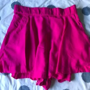 IRO shorts with pockets. 38. Small to medium